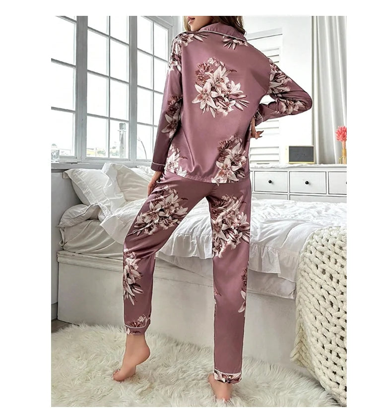Women&#39;s Floral Print Pajamas Set